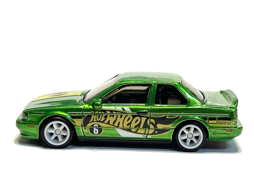JCB43 : HW 91 NISSAN SENTRA SE-R