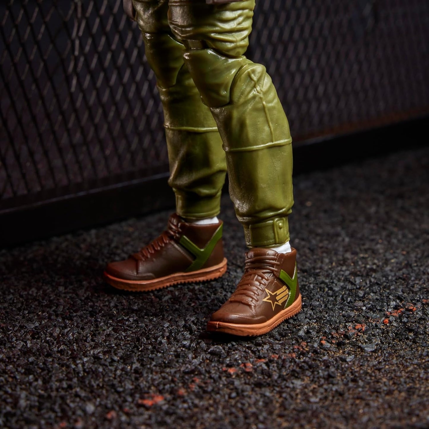G.I. Joe Classified Series #189, Bradley “Big Lob” Sanders, Collectible 6 Inch Action Figure with 8 Accessories