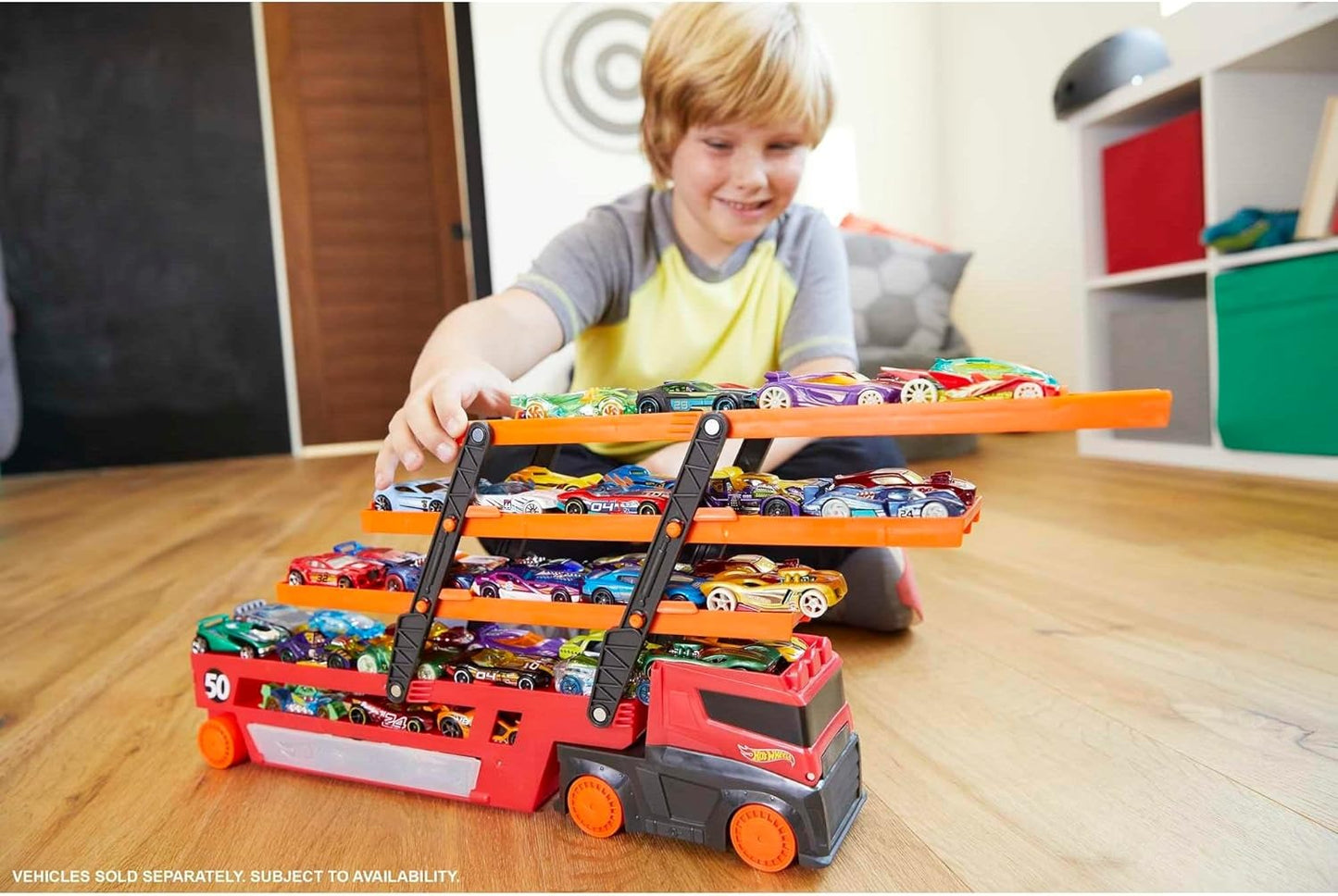 Hot Wheels Toy Car Track Set, Mega Hauler with 6 Expandable Levels, Storage for Up to 50 1:64 Scale Vehicles, Connects to Other Sets & Tracks