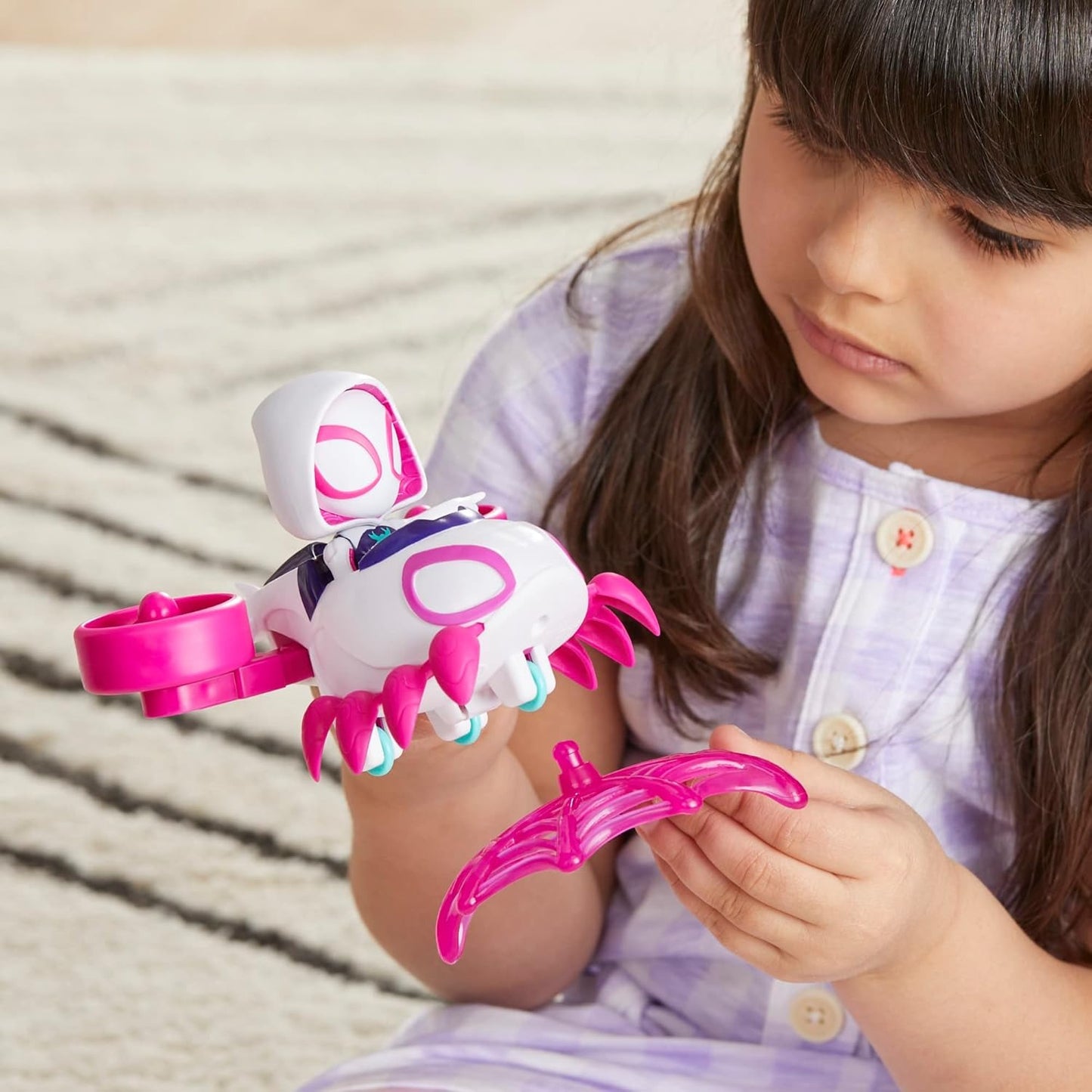 Marvel Ghost-Spider Copter Set, 4-Inch Scale Action Figure with Vehicle & Accessory, Preschool Super Hero Toy