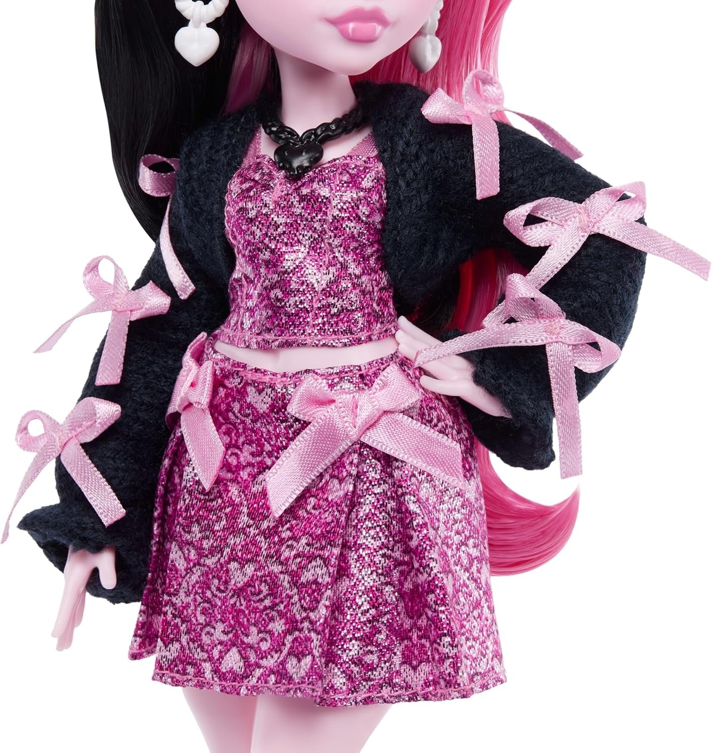 Monster High Doll, Draculaura in Pink Bow Dress and Black Cardigan with Pet Bat Count Fabulous and 7 Accessories Like Ramen, Lipstick and Purse