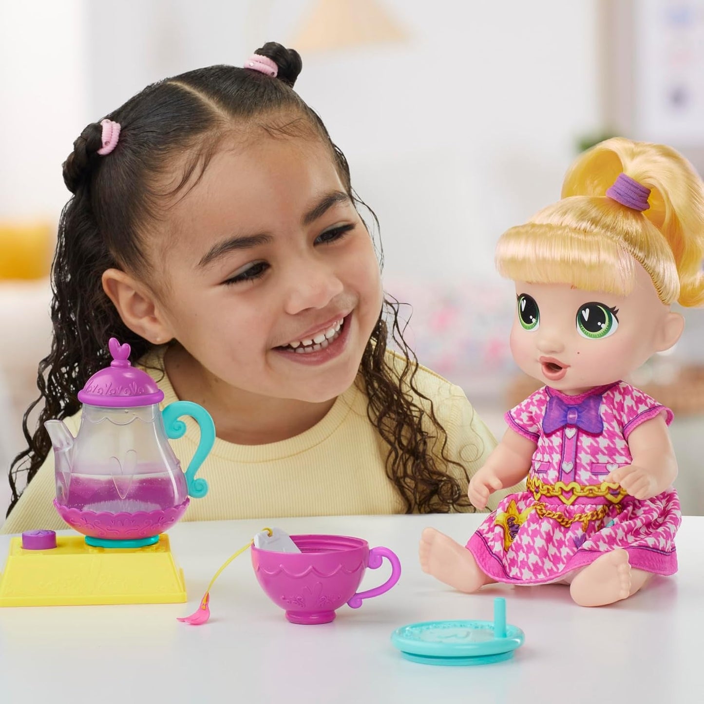Baby Alive Tea time Lala GooGoo, doll