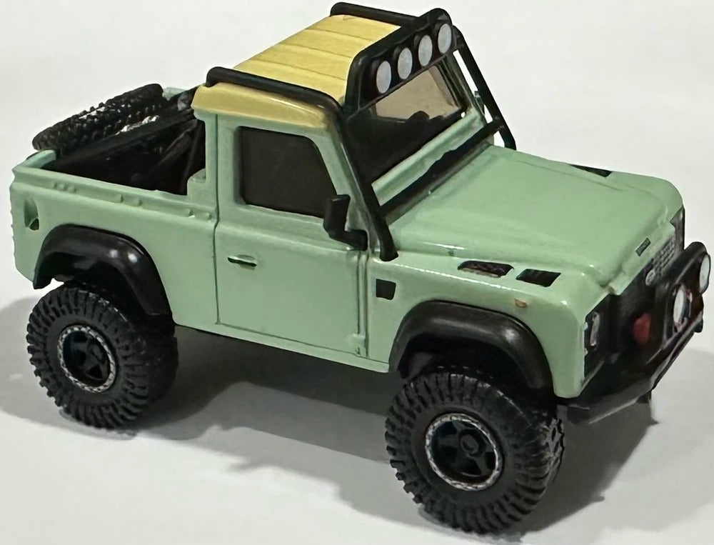Hot Wheels Land Rover Defender '90 Pickup - Elite 64 (2023) #5
