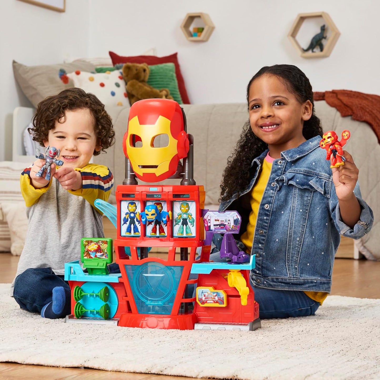 IRON MAN AND HIS AWESOME FRIENDS Marvel Boys & Girls Electronic Iron Quarters Playset with 3-Inch (7.6 CM) Action Figures & Mask, Super Hero Toys, 3+