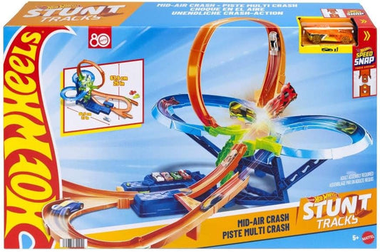 Hot Wheels Toy Car Track Set, Stunt Track Mid-Air Crash with 1:64 Scale Die-Cast Toy Car, Motorized Booster for Non-Stop Stunting & Racing