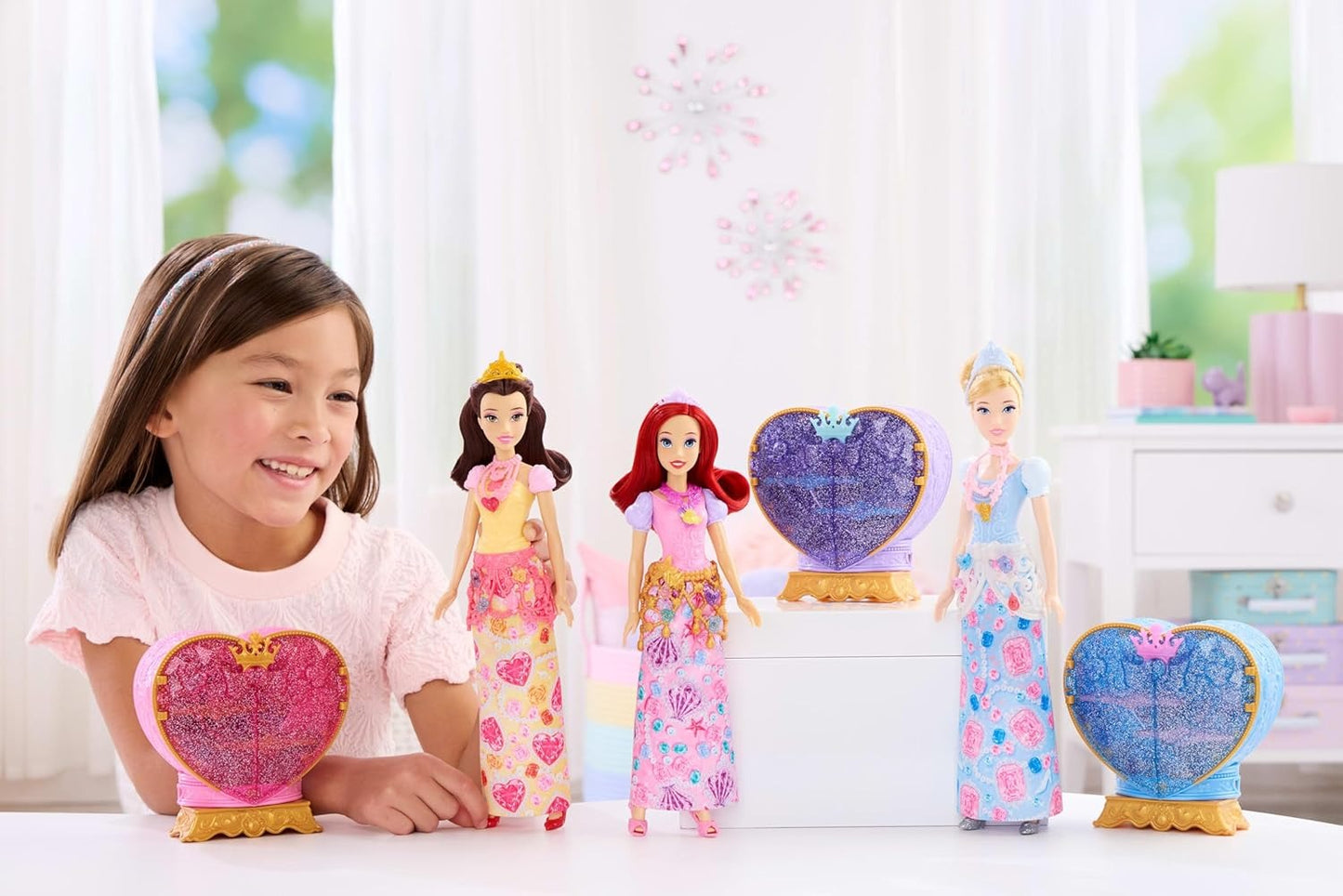 Mattel Disney Princess Belle Fashion Doll & Accessories with 8 Surprises, Including Heart Gem Box, Ring for Child & 9 Pieces, Inspired by Movie Visit the Mattel Store