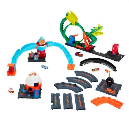 Hot Wheels City Wreck & Ride Gorilla Attack with 1 Hot Wheels Car, Connects to Other Sets, Gas Station-Themed Set, Gift for Kids 4 to 8 Years Old, HDR30