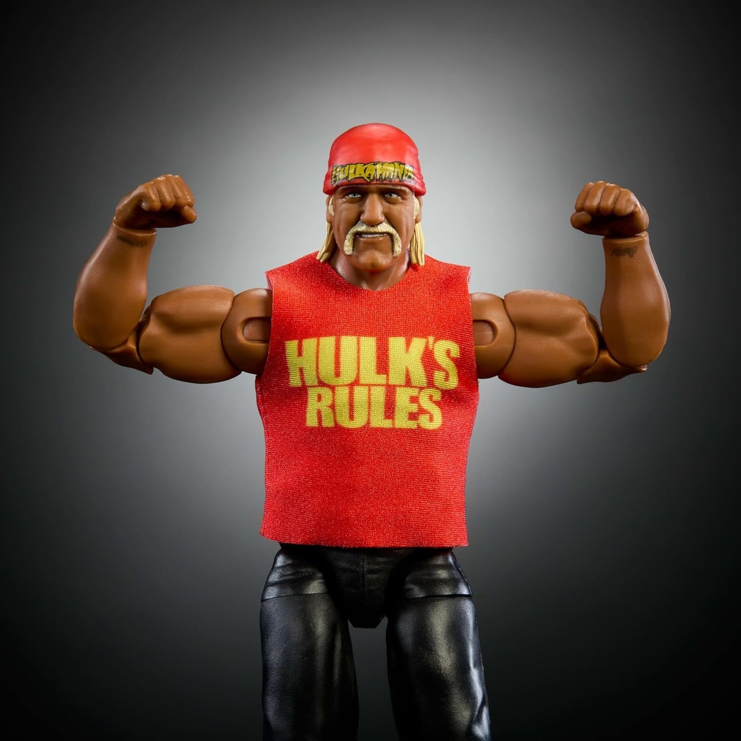 Mattel WWE Elite Collection Action Figure & Accessories, Premium Live Event Hulk Hogan Set, Wrestlemania with Howard Finkel Build-A-Figure Parts
